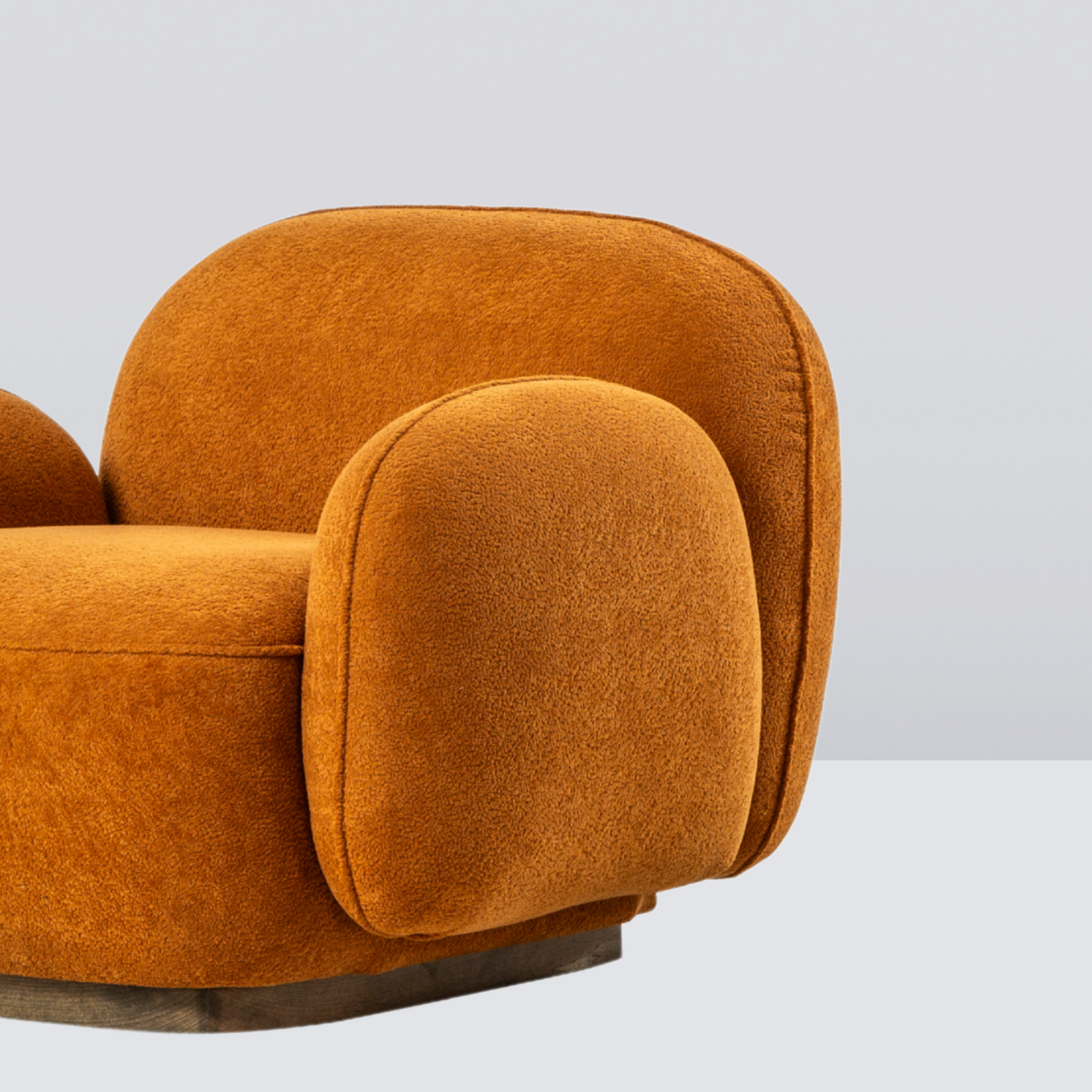 Solaro Swivel Lounge Chair